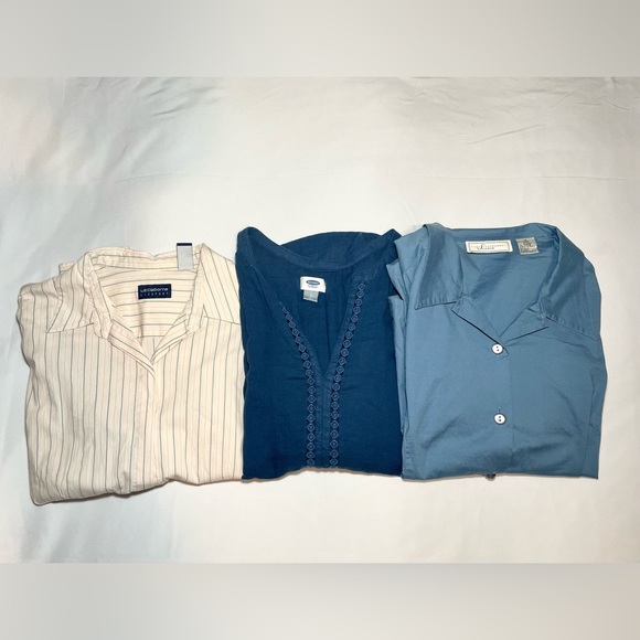 Set of 3 Women’s Long Sleeve Tops Size Large - Picture 4 of 10